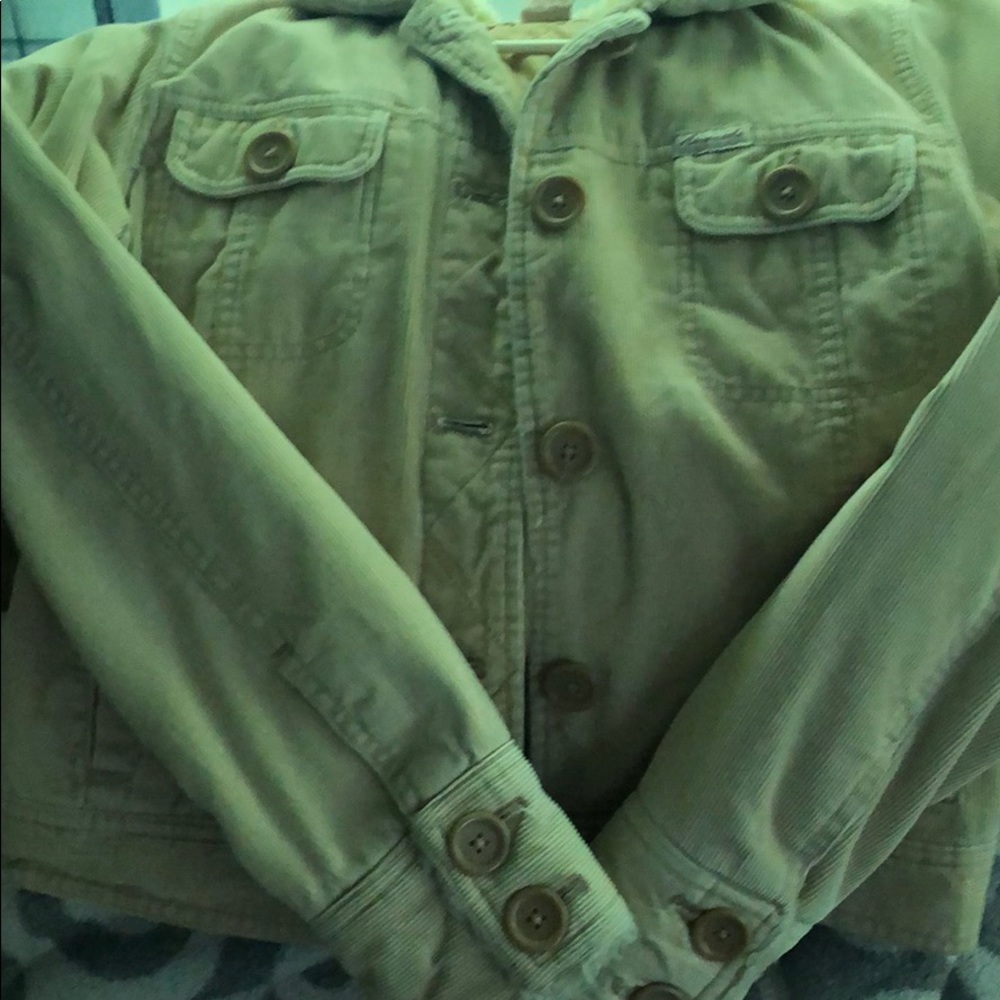 Corduroy Jacket. Perfect for Spring - Picture 4 of 4